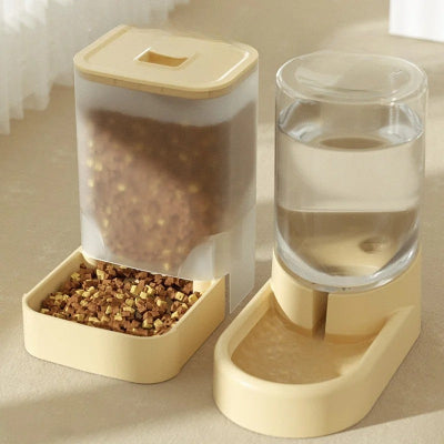 distributeur-automatique-de-croquettes-pour-chat-plus-eau